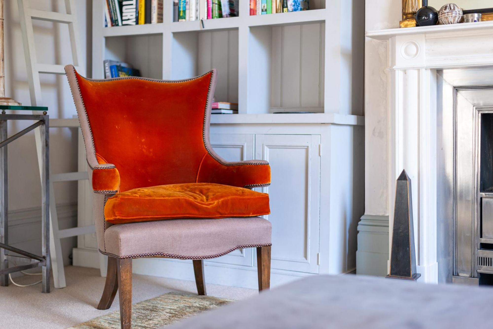 Апартаменты Stunning Flat In Little Venice Opposite The Canal